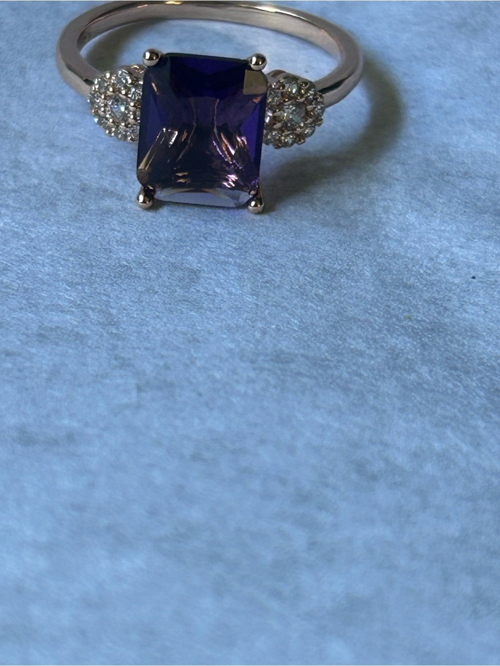 Rose gold ring